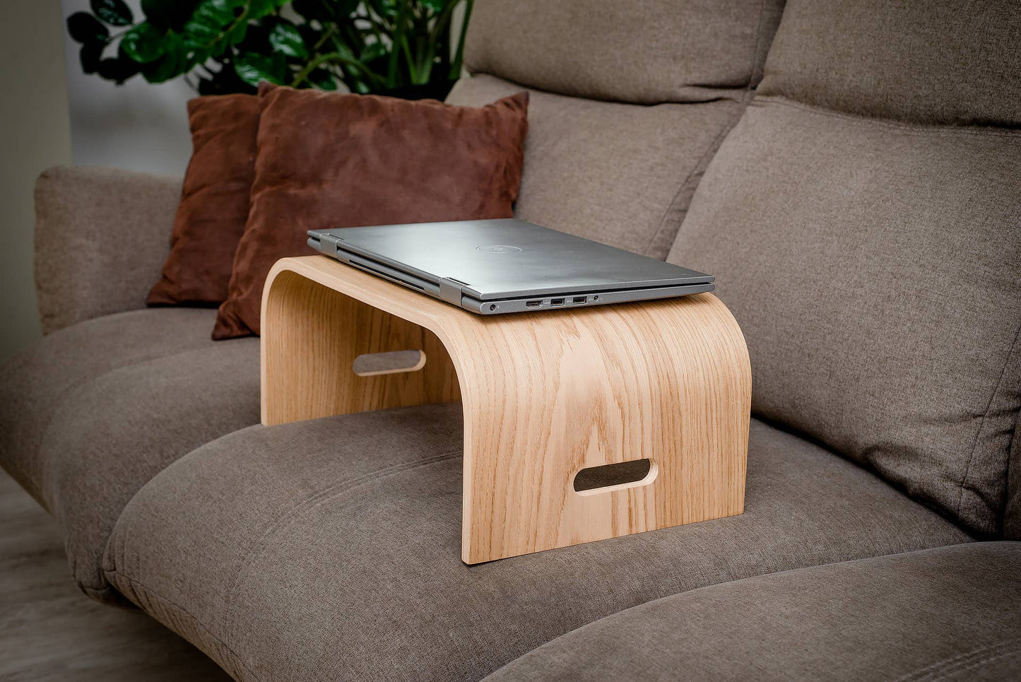 Sohva-alusta kannettavalle